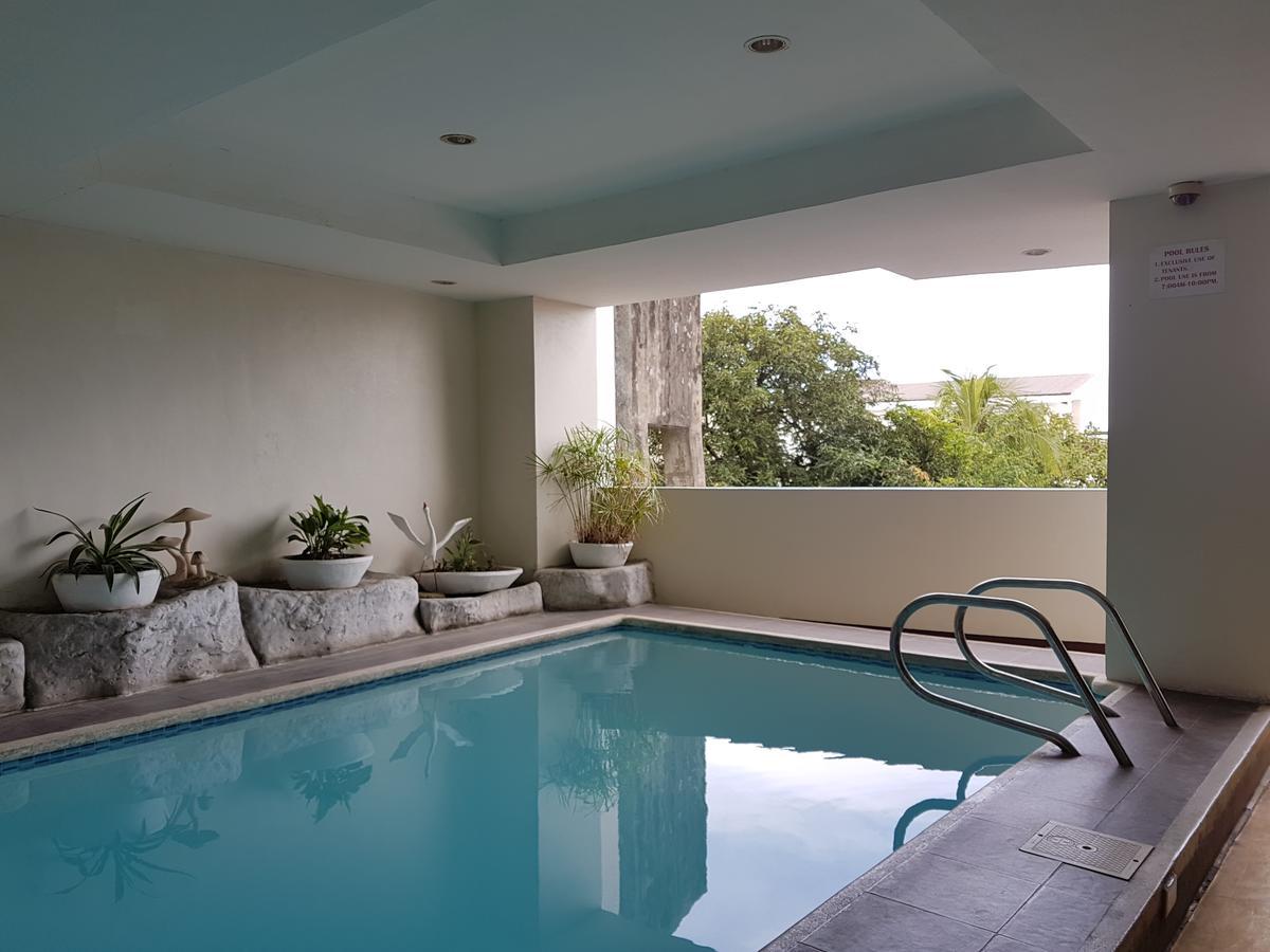 Strawberry Residences Cebu ภายนอก รูปภาพ